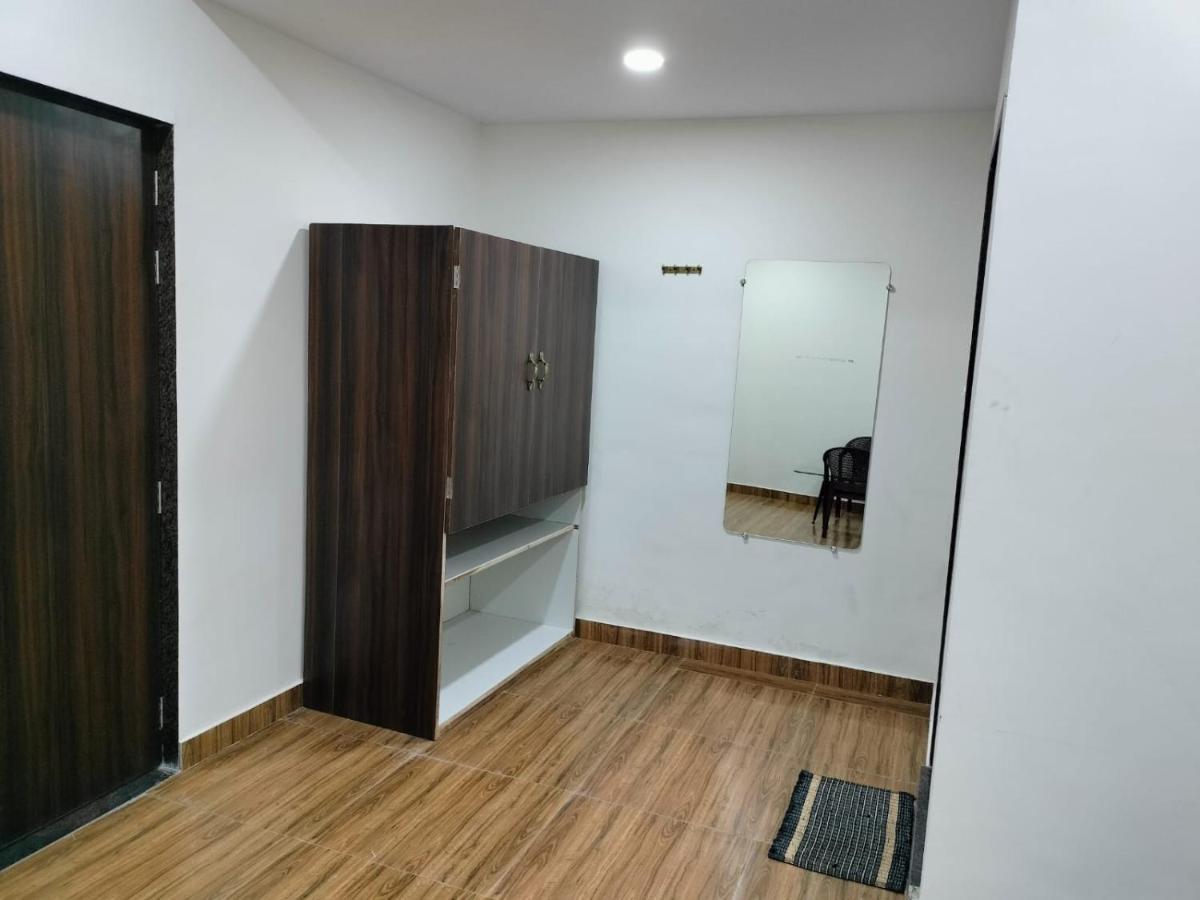 Hotel Satkar International Chhindwara Ngoại thất bức ảnh